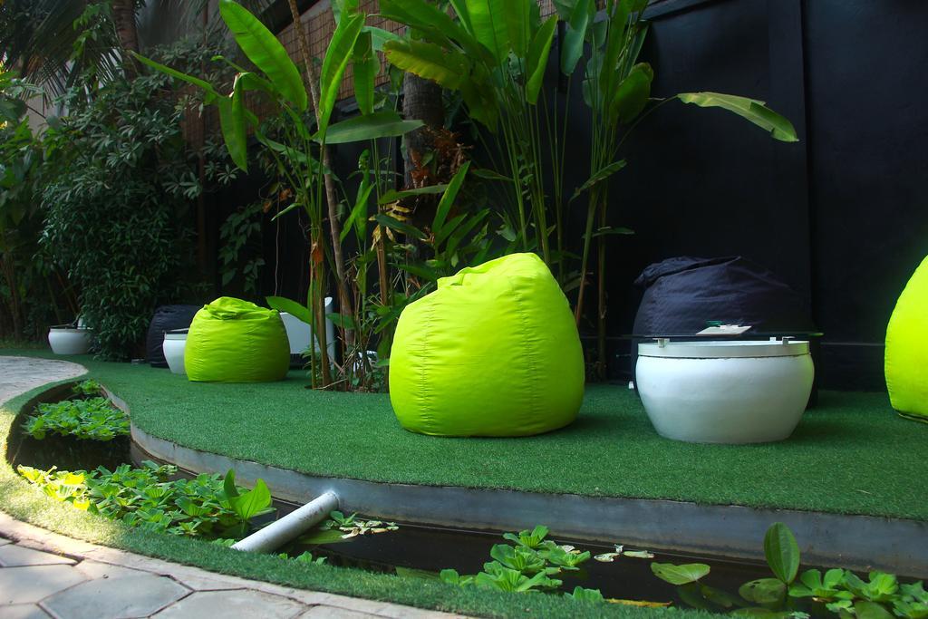 Ashia Hotel & Lounge เสียมราฐ ภายนอก รูปภาพ