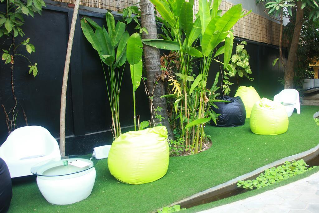 Ashia Hotel & Lounge เสียมราฐ ภายนอก รูปภาพ