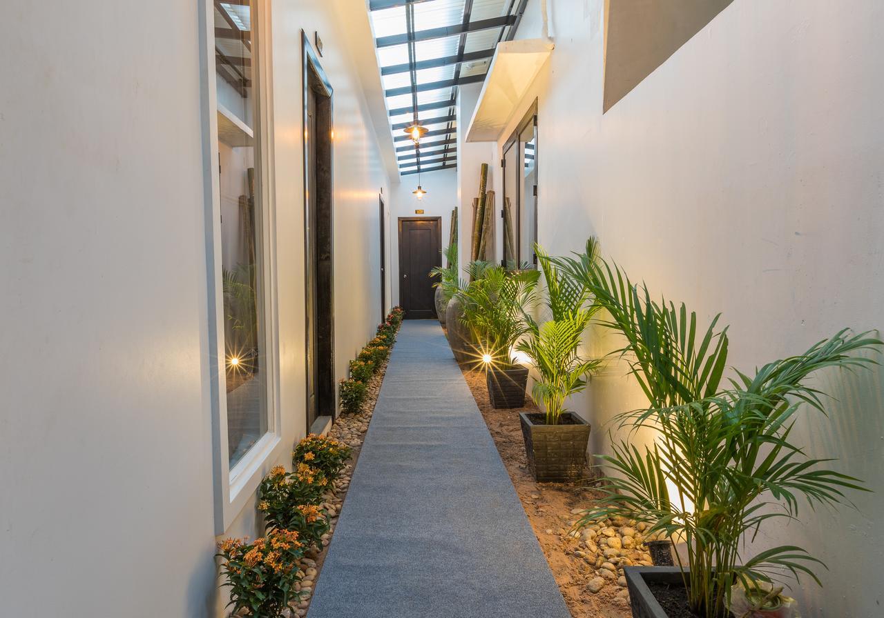 Ashia Hotel & Lounge เสียมราฐ ภายนอก รูปภาพ