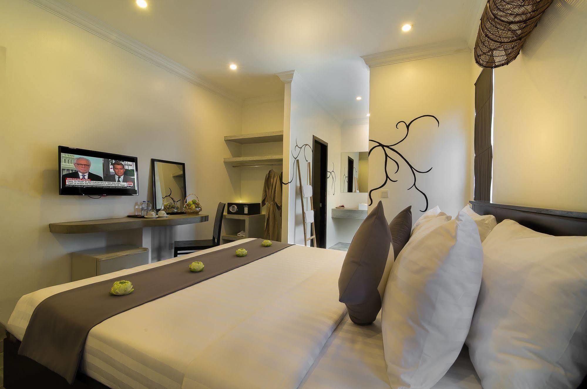 Ashia Hotel & Lounge เสียมราฐ ภายนอก รูปภาพ