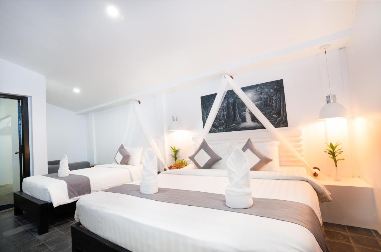 Ashia Hotel & Lounge เสียมราฐ ภายนอก รูปภาพ