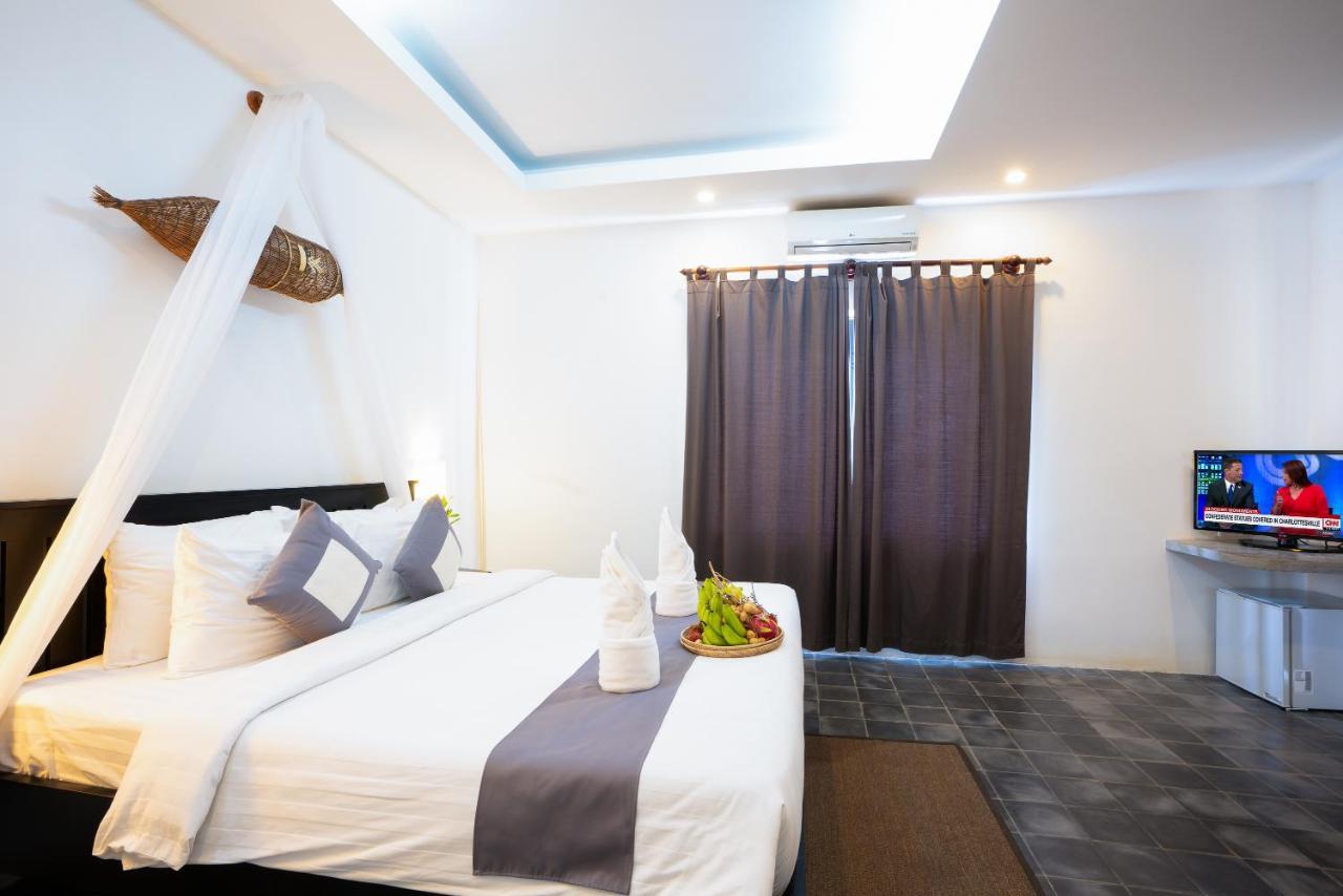 Ashia Hotel & Lounge เสียมราฐ ภายนอก รูปภาพ