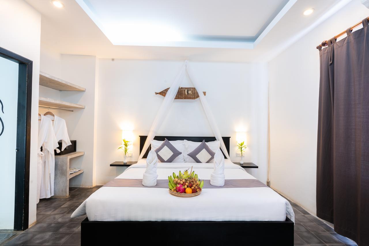 Ashia Hotel & Lounge เสียมราฐ ภายนอก รูปภาพ